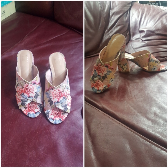 Multiple color shoes - Picture 6 of 7